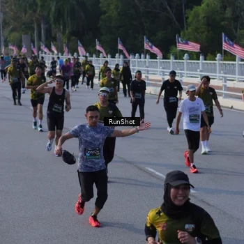 Runner Photo 7132570