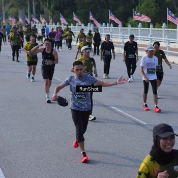 Runner Photo 7132574