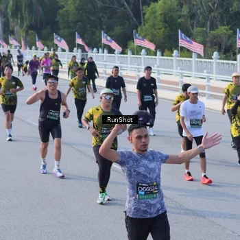 Runner Photo 7132584
