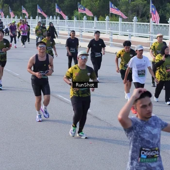 Runner Photo 7132592
