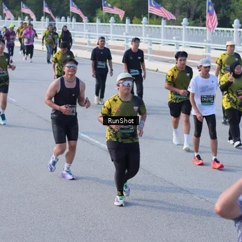 Runner Photo 7132596