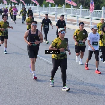 Runner Photo 7132602