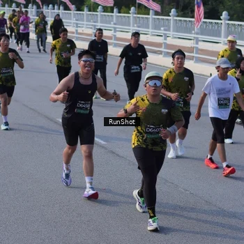 Runner Photo 7132605
