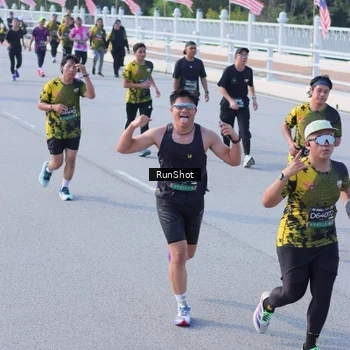 Runner Photo 7132610