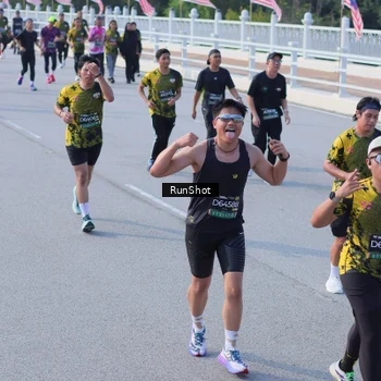 Runner Photo 7132625