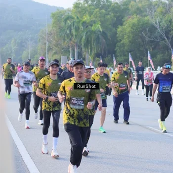 Runner Photo 7132628
