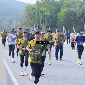 Runner Photo 7132634