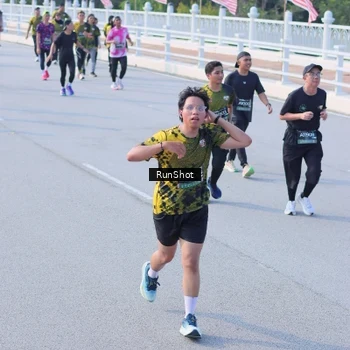Runner Photo 7132646