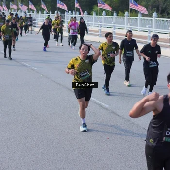 Runner Photo 7132648