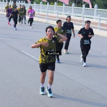 Runner Photo 7132653