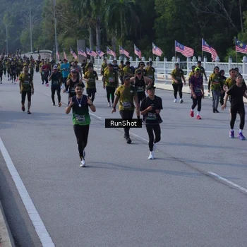Runner Photo 7132655