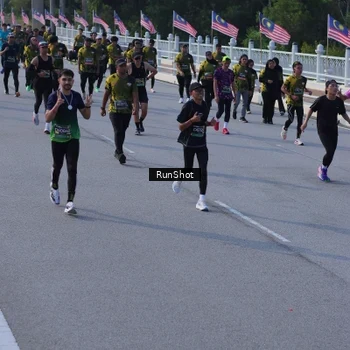 Runner Photo 7132658