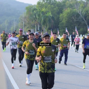Runner Photo 7132660