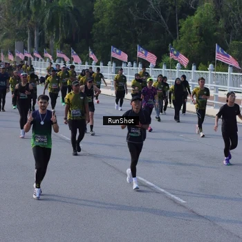 Runner Photo 7132661