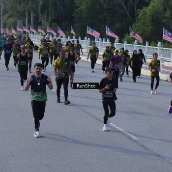 Runner Photo 7132666