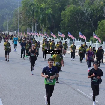Runner Photo 7132679