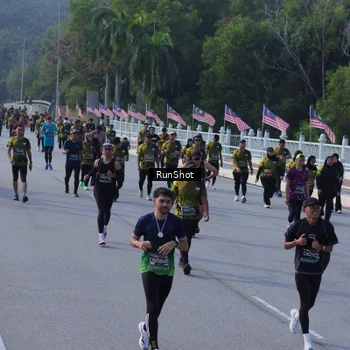 Runner Photo 7132682