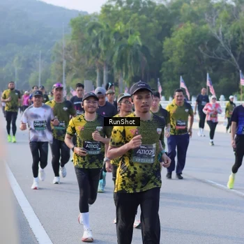 Runner Photo 7132683