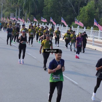 Runner Photo 7132685