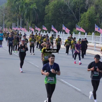 Runner Photo 7132687