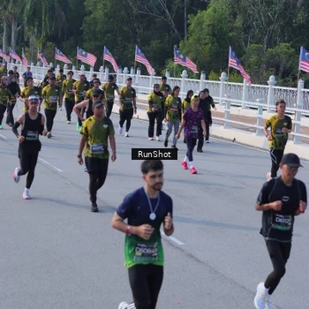 Runner Photo 7132689