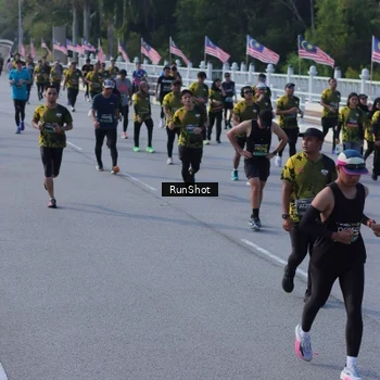 Runner Photo 7132714