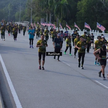 Runner Photo 7132721