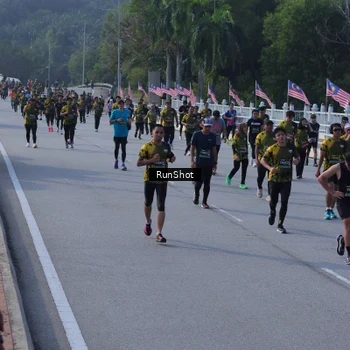 Runner Photo 7132724