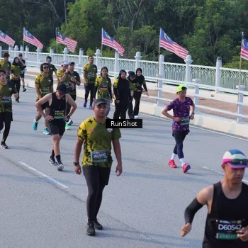 Runner Photo 7132733