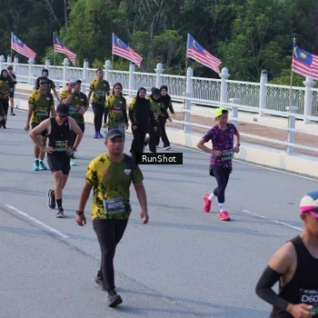 Runner Photo 7132736