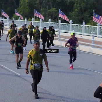 Runner Photo 7132743