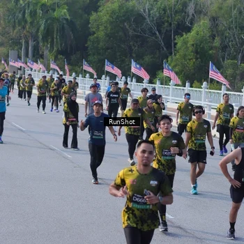 Runner Photo 7132760