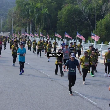 Runner Photo 7132769