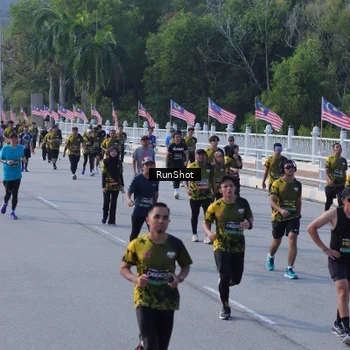 Runner Photo 7132770
