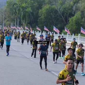 Runner Photo 7132773