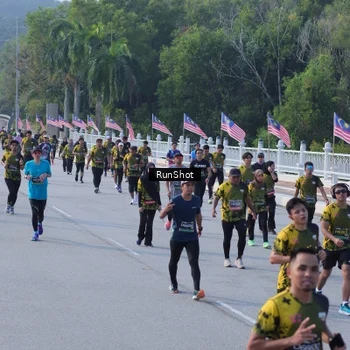 Runner Photo 7132776