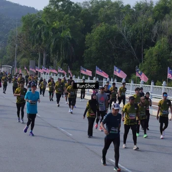 Runner Photo 7132778