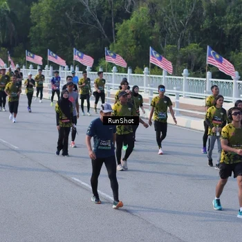 Runner Photo 7132786