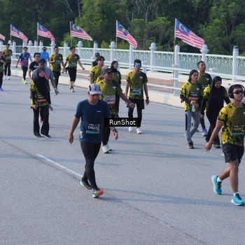Runner Photo 7132792