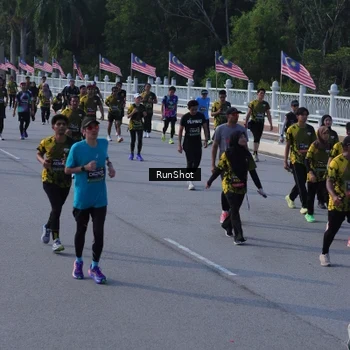 Runner Photo 7132810
