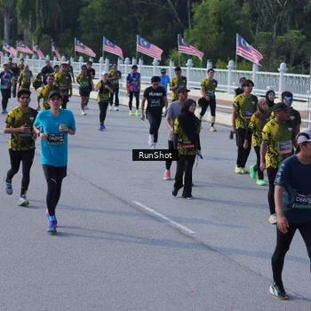 Runner Photo 7132812