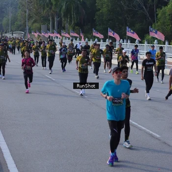 Runner Photo 7132831