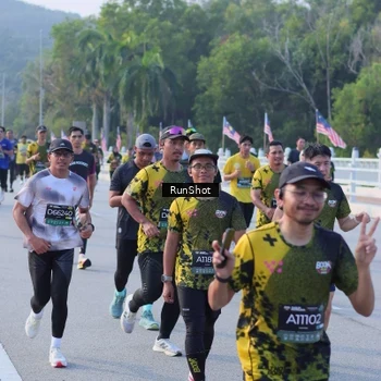 Runner Photo 7132843