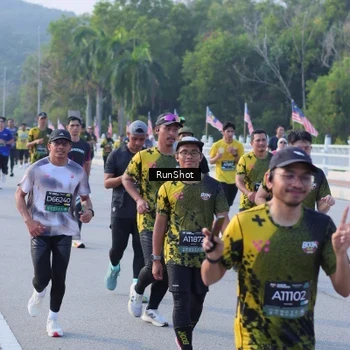Runner Photo 7132848