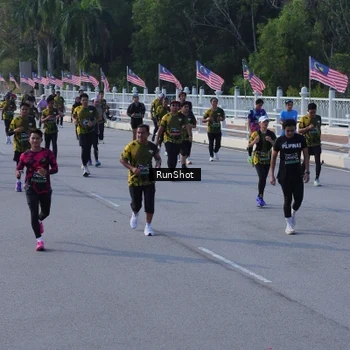 Runner Photo 7132850