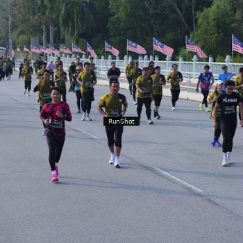 Runner Photo 7132855