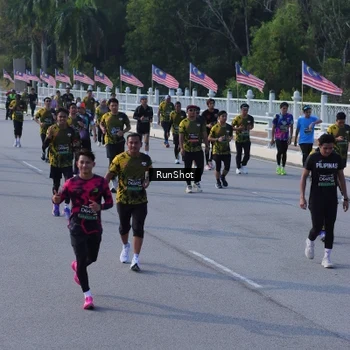 Runner Photo 7132857