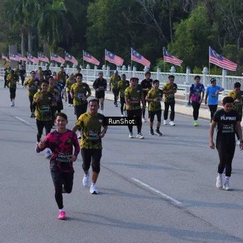 Runner Photo 7132859