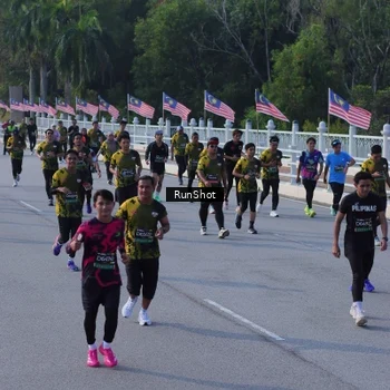 Runner Photo 7132861