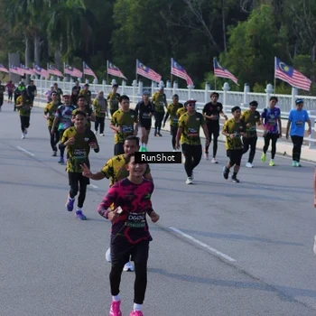 Runner Photo 7132871